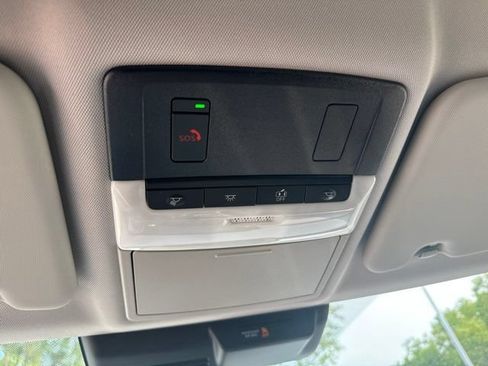Used 2022 Mitsubishi Outlander SE AWD/4WD image 18