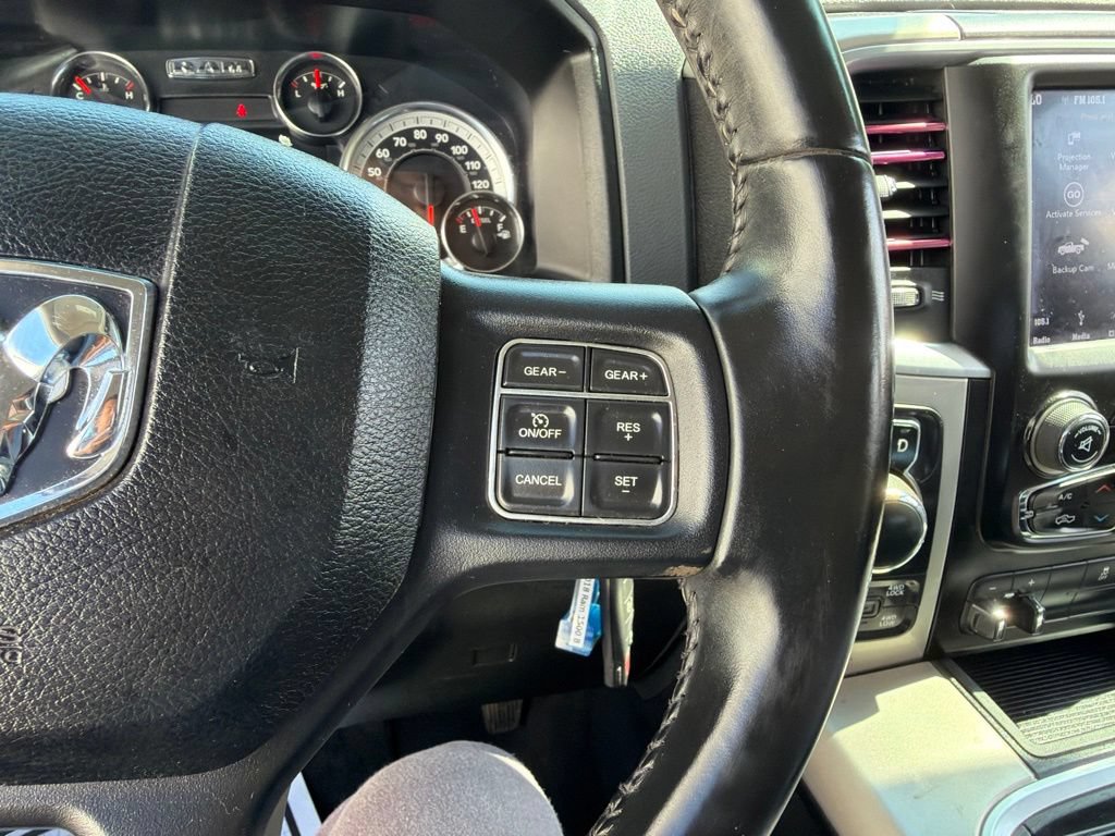 Used 2018 RAM 1500 4x4 Crew Cab Lone Star image 29
