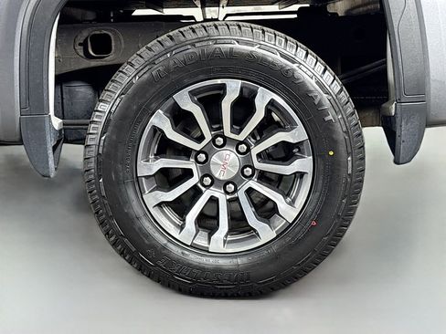 Certified 2021 GMC Sierra 1500 AT4 w/ AT4 Premium Package image 34