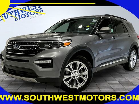 Used 2021 Ford Explorer XLT w/ Equipment Group 202A AWD/4WD image 1
