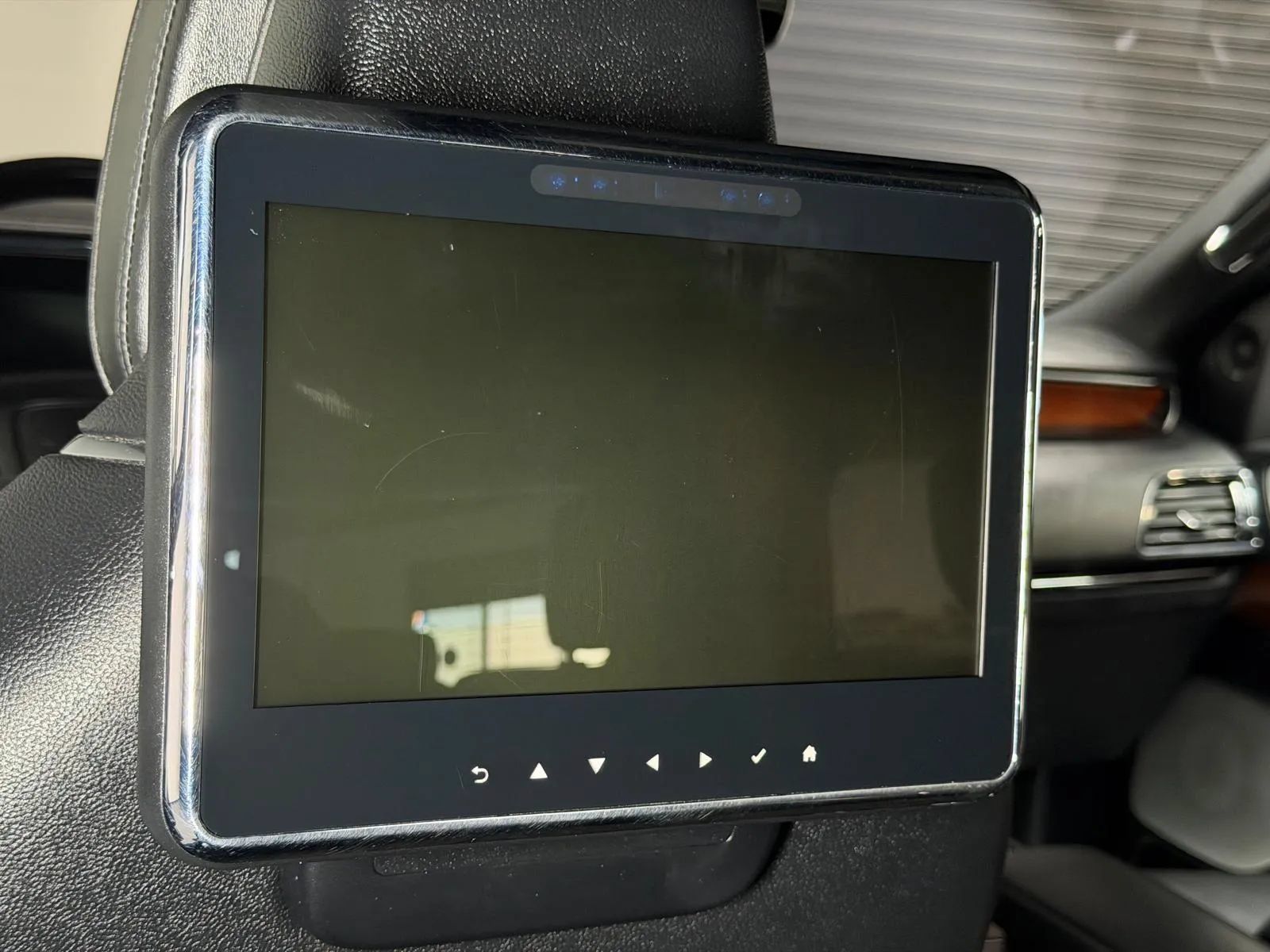 Used 2018 Lincoln Navigator Reserve w/ Technology Package AWD/4WD image 24