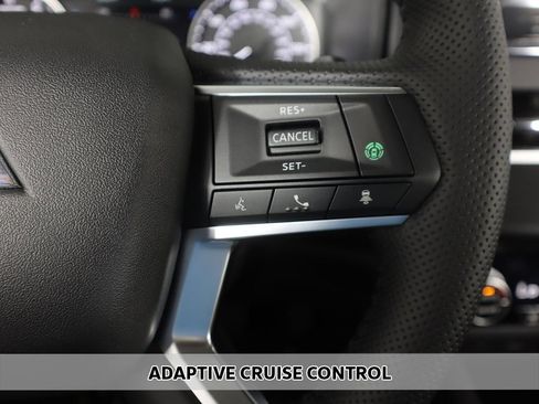 Used 2024 Mitsubishi Outlander SE AWD/4WD image 4