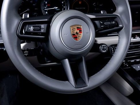 Used 2024 Porsche 911 Carrera 4S image 32