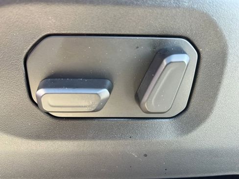 New 2026 Jeep Wrangler Unlimited Rubicon w/ Safety Group image 18