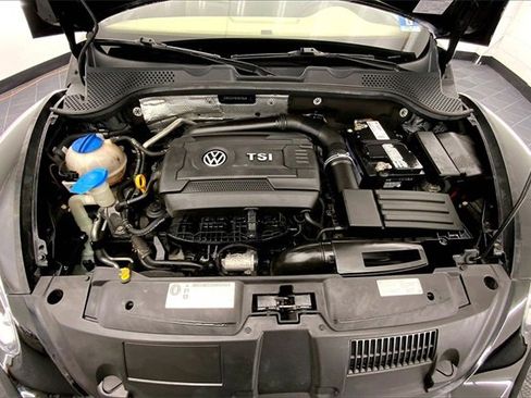 Used 2015 Volkswagen Beetle 1.8T image 10