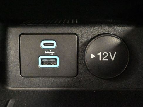 Used 2022 Ford Escape SEL image 19