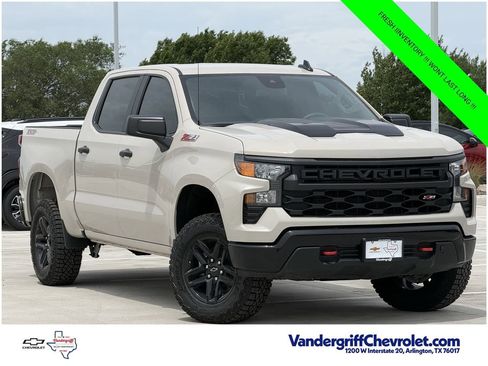 New 2026 Chevrolet Silverado 1500 Custom Trail Boss AWD/4WD image 2