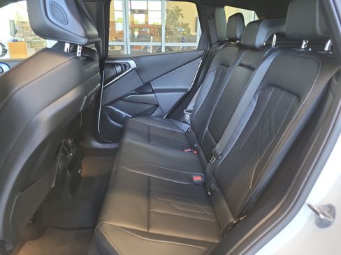 Used 2025 BMW X3 xDrive30i w/ Premium Package AWD/4WD image 16