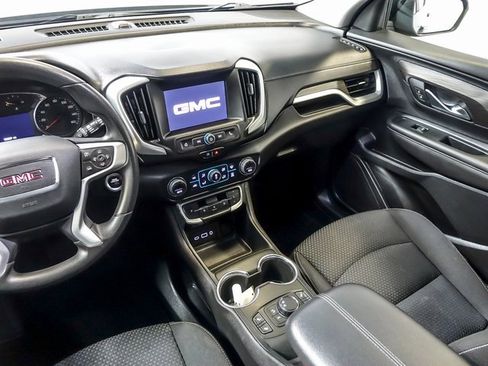Certified 2022 GMC Terrain SLE w/ Driver Convenience Package image 17