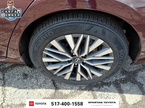 Used 2024 Nissan Altima 2.5 SV FWD image 10