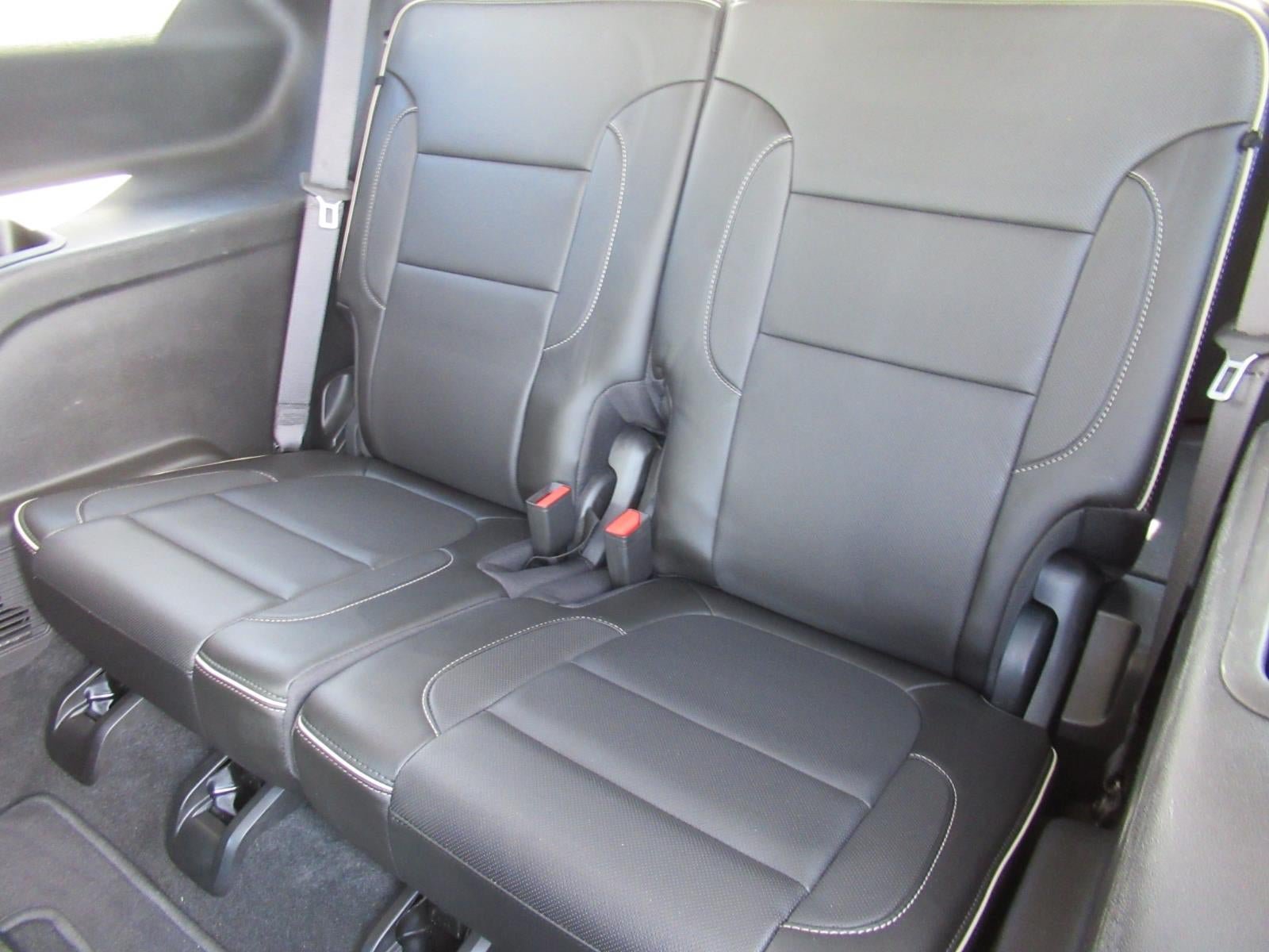 Used 2020 GMC Acadia Denali w/ Technology Package FWD image 39