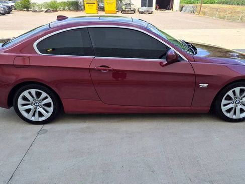 Used 2011 BMW 328i xDrive Coupe AWD/4WD image 10