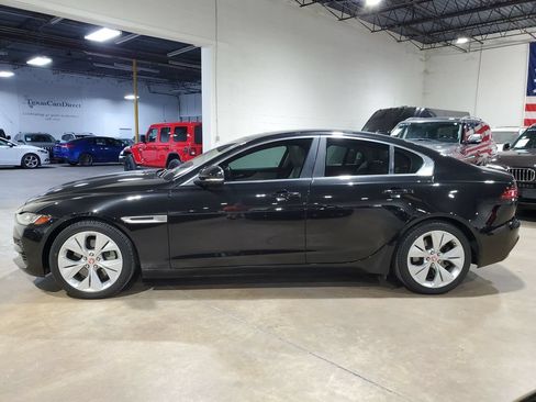 Used 2020 Jaguar XE S RWD image 13