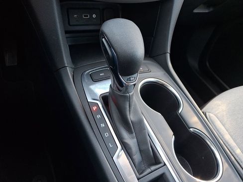 Used 2023 Chevrolet Equinox LT image 15