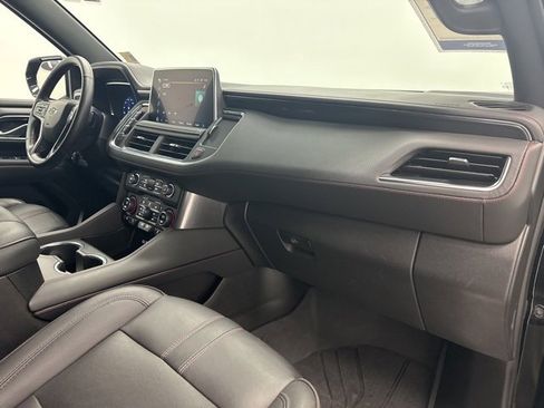 Used 2024 Chevrolet Suburban RST w/ Luxury Package image 37