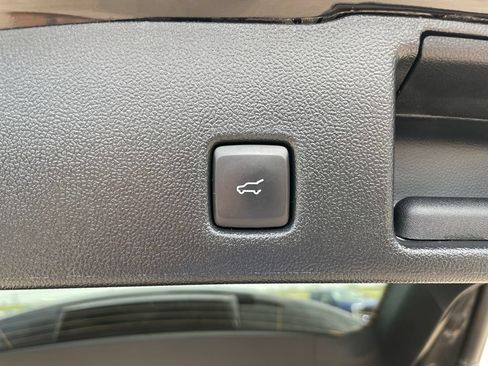 Used 2023 Ford Escape Active AWD/4WD image 34