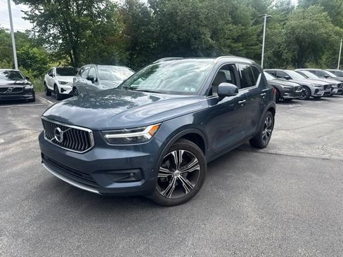 Used 2019 Volvo XC40 T5 Inscription AWD/4WD image 1