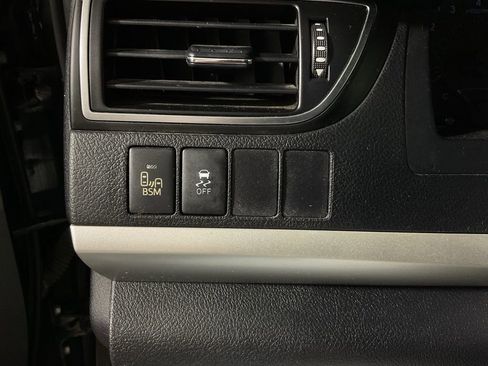 Used 2015 Toyota Camry XSE w/ Moonroof Package image 27