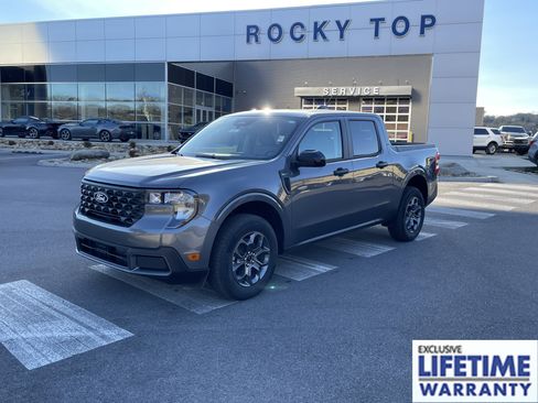 New 2025 Ford Maverick XLT w/ XLT Luxury Package image 1