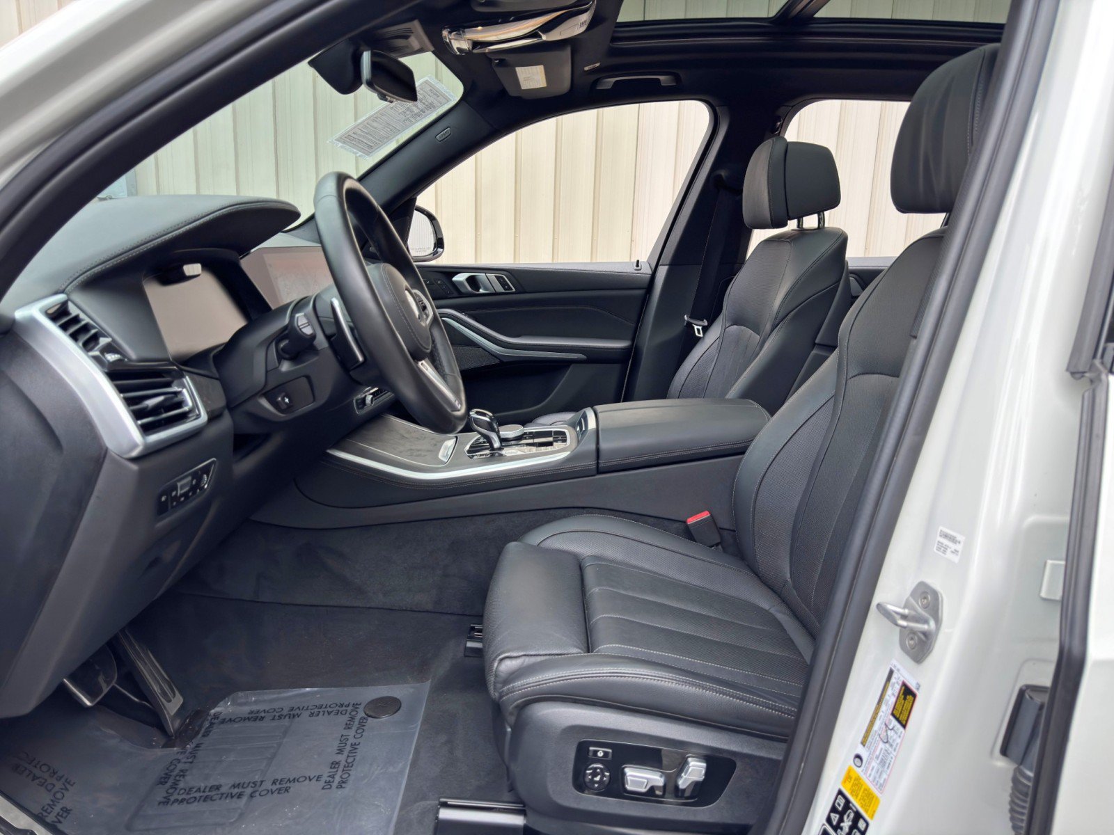Used 2020 BMW X5 M50i AWD/4WD image 18