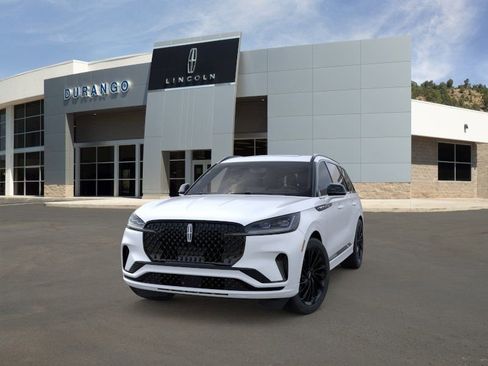 New 2026 Lincoln Aviator Reserve AWD/4WD image 2