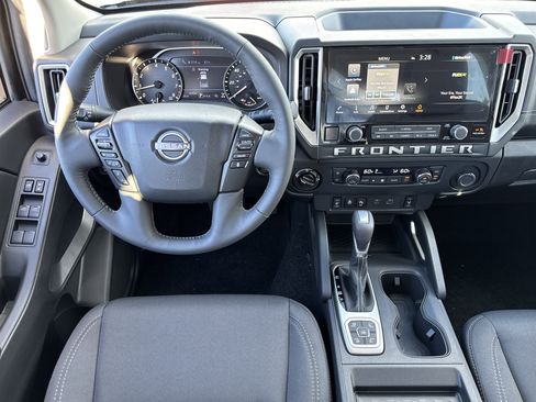 New 2026 Nissan Frontier SV w/ SV Convenience Package AWD/4WD image 14