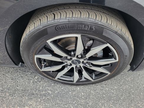 Certified 2024 Chevrolet Malibu RS image 35