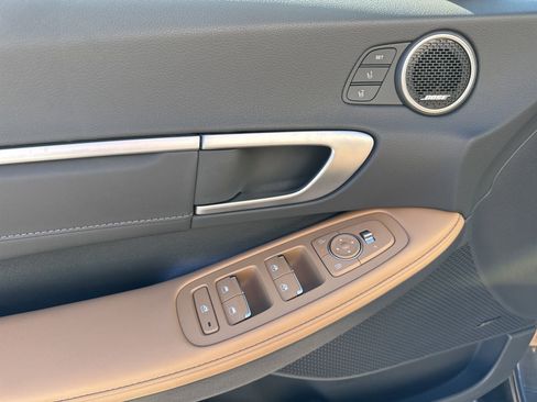 Certified 2025 Hyundai Sonata Limited image 16