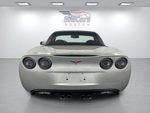 Used 2008 Chevrolet Corvette Convertible w/ Preferred Equipment Group RWD image 5