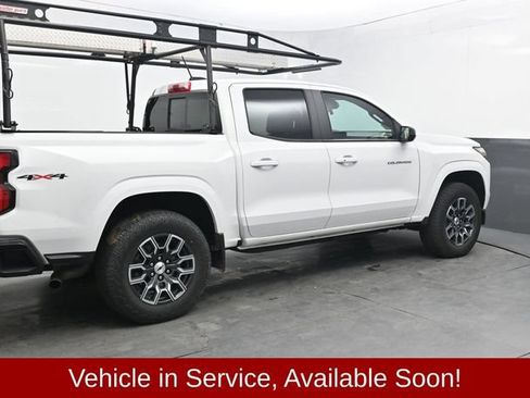 Used 2024 Chevrolet Colorado Z71 w/ Advanced Trailering Package AWD/4WD image 8
