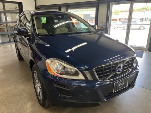 Used 2013 Volvo XC60 T6 Premier Plus AWD/4WD image 22