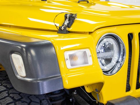 Used 2002 Jeep Wrangler Sport image 12