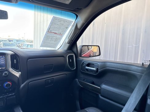 Used 2021 Chevrolet Silverado 1500 LT Trail Boss w/ Convenience Package II image 22