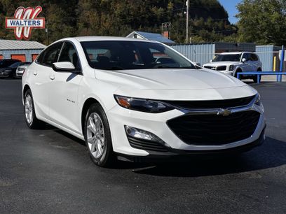 Used 2023 Chevrolet Malibu LT w/ Driver Confidence Package