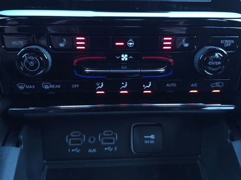 New 2026 Jeep Grand Cherokee Laredo AWD/4WD image 35