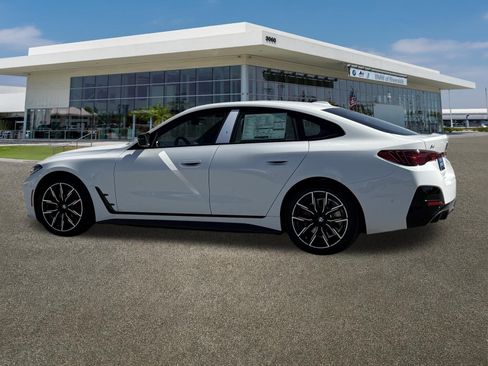 New 2026 BMW i4 M60 w/ Premium Package image 7