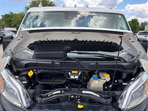 Used 2024 RAM ProMaster 2500 w/ Convenience Group FWD image 35