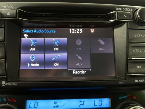 Used 2016 Toyota RAV4 XLE AWD/4WD image 13