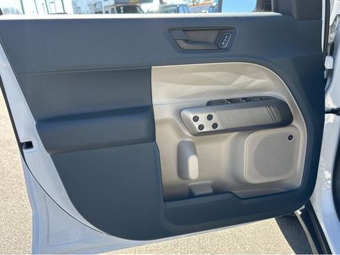 New 2026 Ford Maverick Lariat image 31