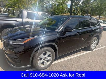 Used 2021 Toyota Highlander LE
