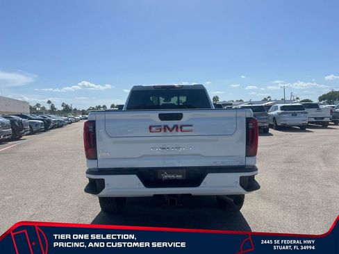 New 2026 GMC Sierra 2500 Denali w/ Denali Reserve Package AWD/4WD image 6
