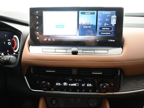 New 2026 Nissan Rogue Platinum w/ Platinum Premium Package image 15