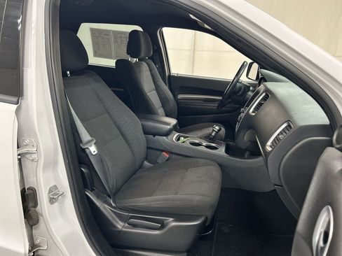 Used 2020 Dodge Durango SXT image 25