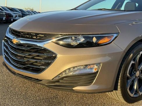 Used 2024 Chevrolet Malibu LT image 7
