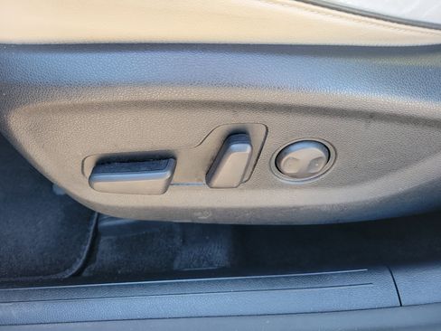 Used 2022 Kia Sportage EX w/ EX Technology Package image 25