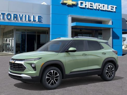 New 2026 Chevrolet TrailBlazer LT w/ Convenience Package AWD/4WD image 2