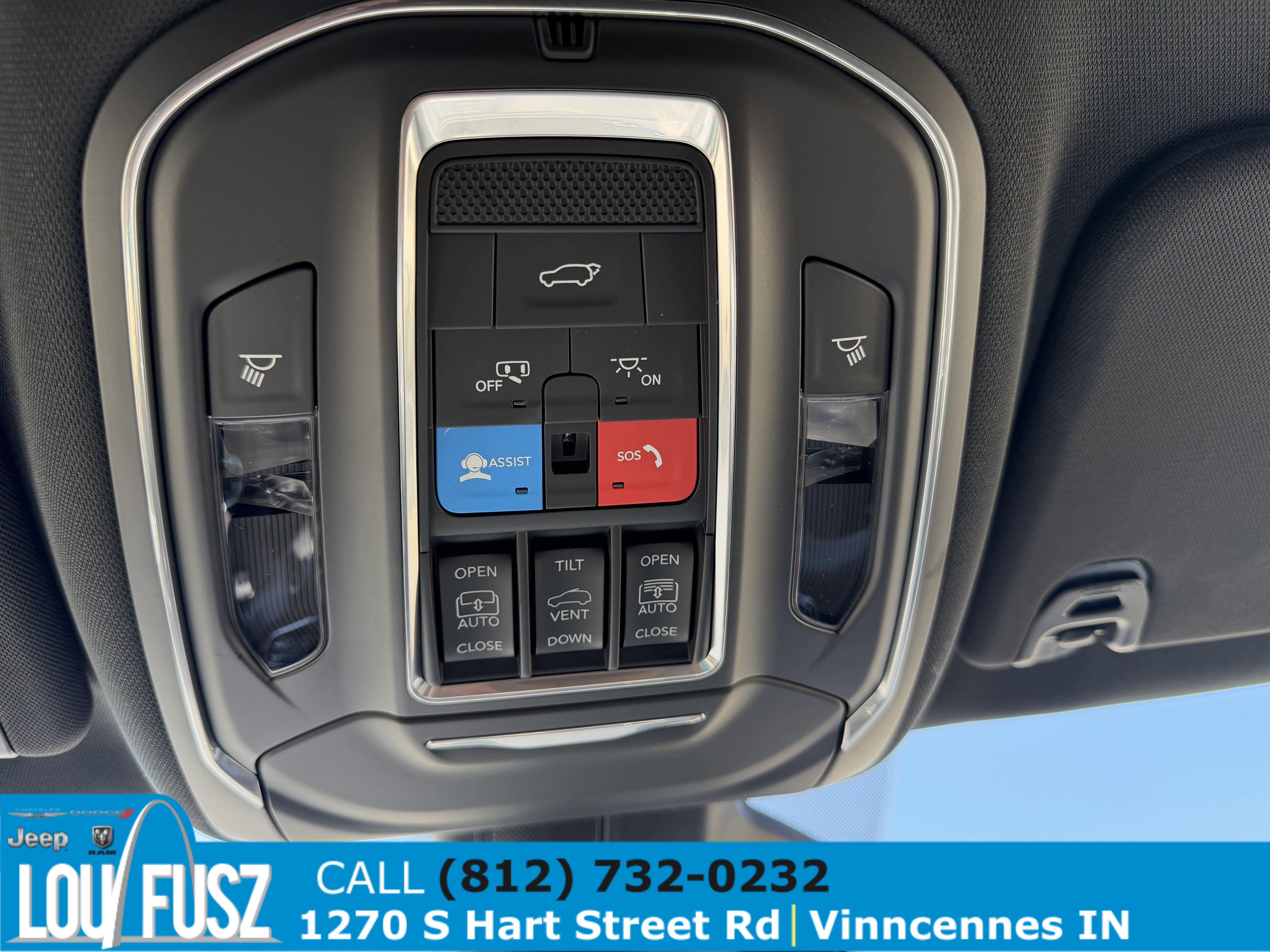 New 2026 Jeep Grand Wagoneer L 4WD w/ Premium Group I image 26
