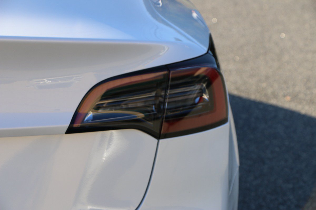 Used 2023 Tesla Model 3 Standard Range RWD image 7