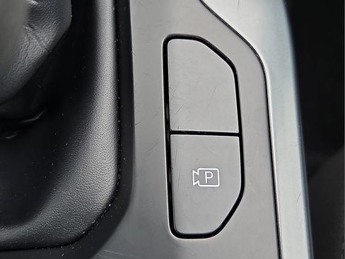 Used 2025 Kia K4 FWD image 19