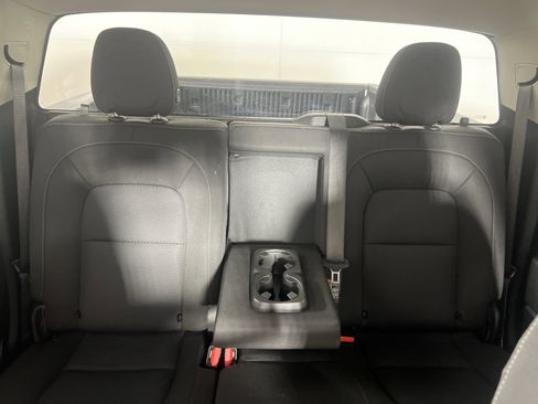 Used 2021 Chevrolet Colorado LT image 35